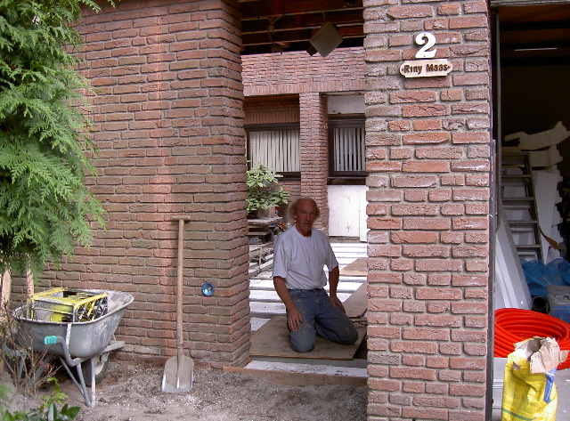 Gevelkraan en toiletraam